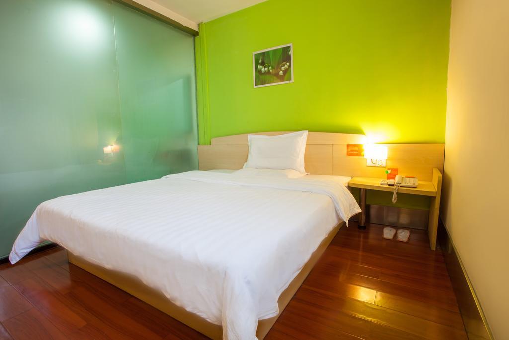 7Days Inn Guilin Zhengyang Road Pedestrain Street Kuej-lin Pokoj fotografie