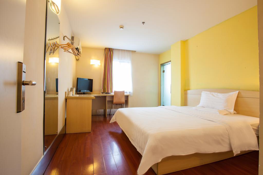 7Days Inn Guilin Zhengyang Road Pedestrain Street Kuej-lin Pokoj fotografie